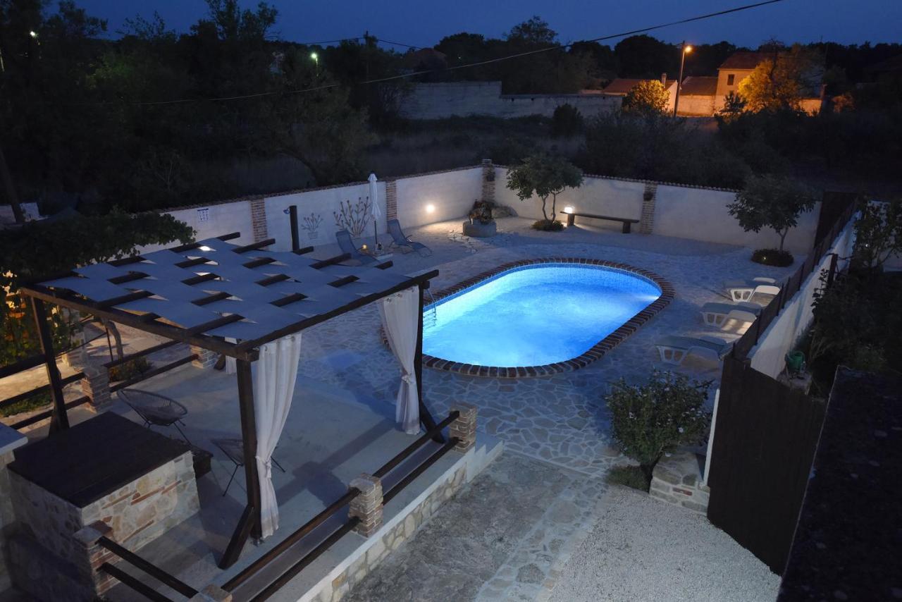 House & Apartment Palaca Donji Zemunik Exterior foto